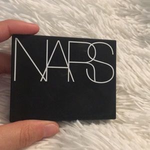 NARS blush in LAGUNA used only once